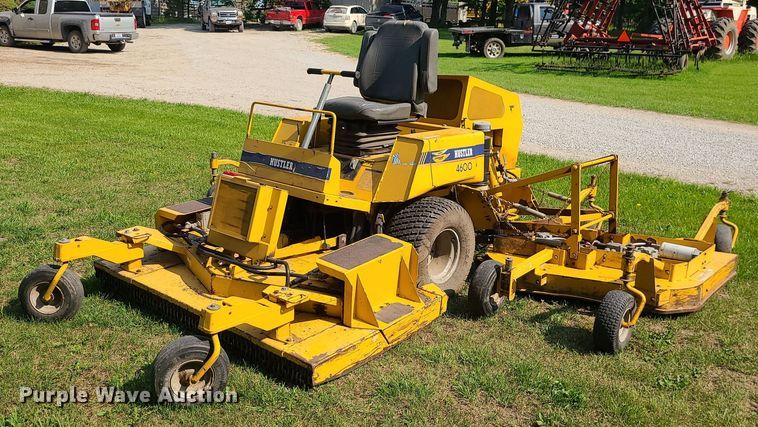 image for item MO9861 Hustler 4600  ZTR lawn mower