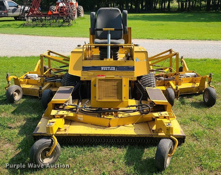 image for item MO9861 Hustler 4600  ZTR lawn mower