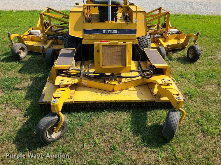 image for item MO9861 Hustler 4600  ZTR lawn mower