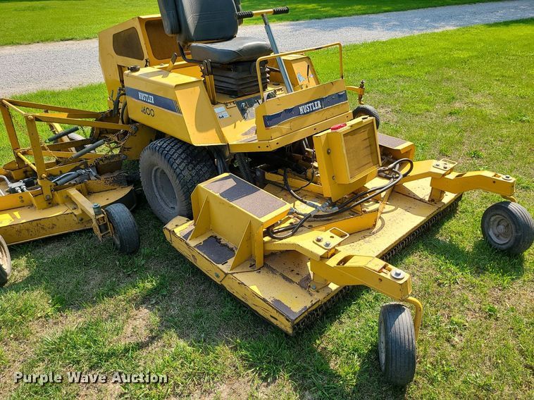 image for item MO9861 Hustler 4600  ZTR lawn mower