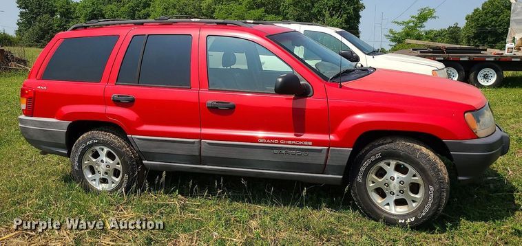 image for item MO9868 1999 Jeep Grand Cherokee  SUV