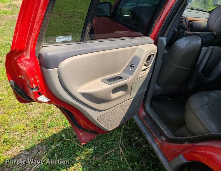 image for item MO9868 1999 Jeep Grand Cherokee  SUV