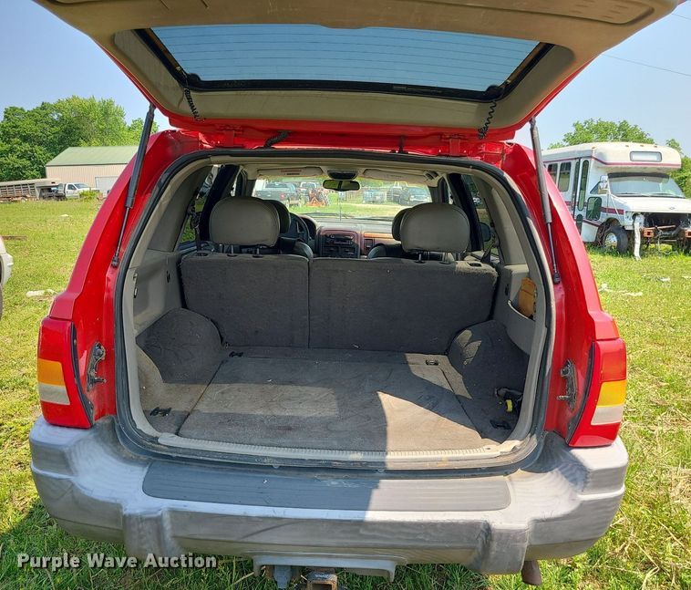 image for item MO9868 1999 Jeep Grand Cherokee  SUV