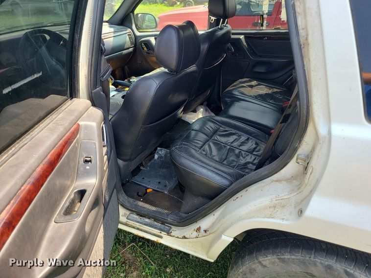 image for item MO9869 2001 Jeep Grand Cherokee Limited  SUV