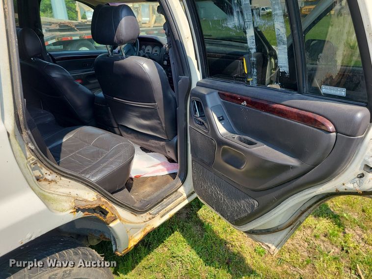 image for item MO9869 2001 Jeep Grand Cherokee Limited  SUV