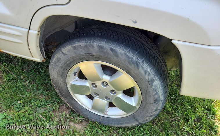 image for item MO9869 2001 Jeep Grand Cherokee Limited  SUV