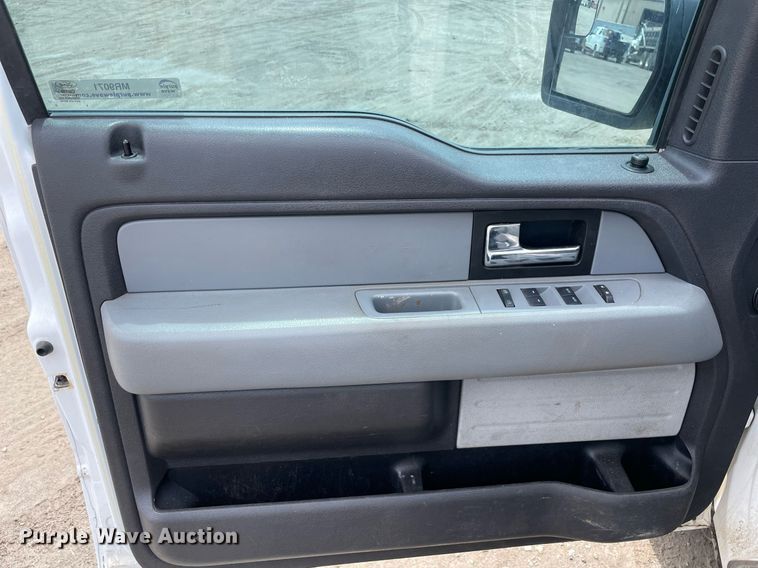 image for item MR9071 2013 Ford F150  SuperCab pickup truck