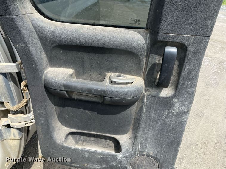 image for item MR9074 2009 Chevrolet Silverado 2500HD  Ext. Cab pickup truck