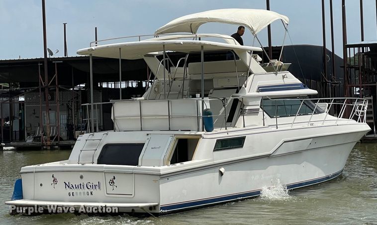 image for item MR9076 1989 Wellcraft  boat