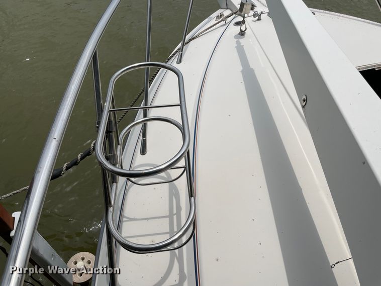 image for item MR9076 1989 Wellcraft  boat