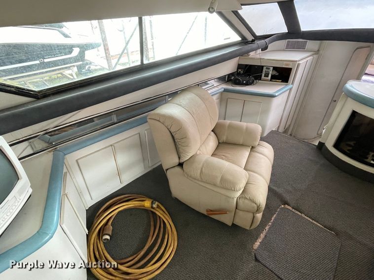 image for item MR9076 1989 Wellcraft  boat