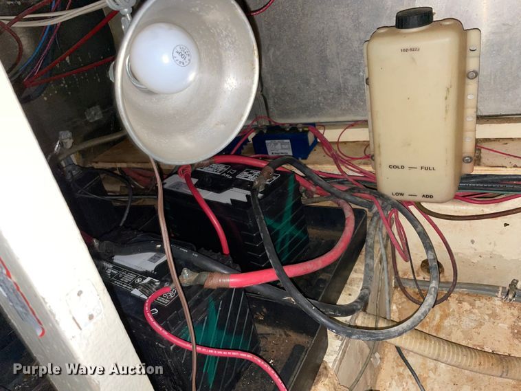 image for item MR9076 1989 Wellcraft  boat