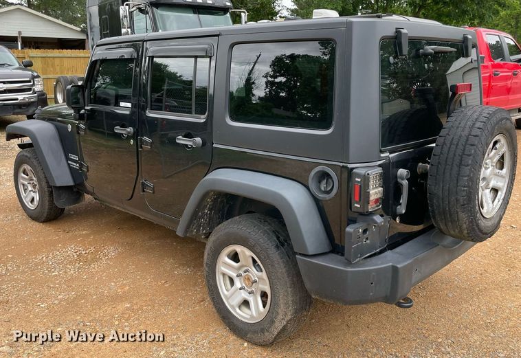 image for item MR9082 2017 Jeep Wrangler Unlimited Sport  SUV