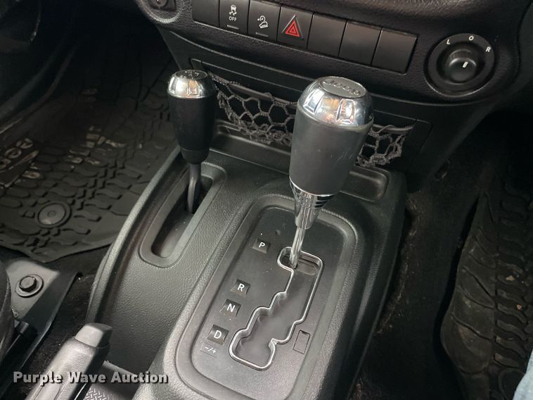 image for item MR9082 2017 Jeep Wrangler Unlimited Sport  SUV