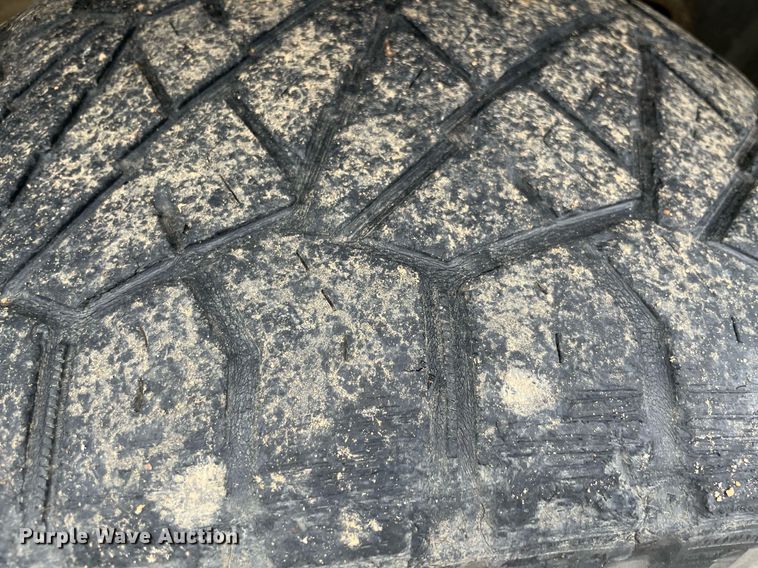 image for item MR9083 2010 Chevrolet Silverado 1500  Ext. Cab pickup truck