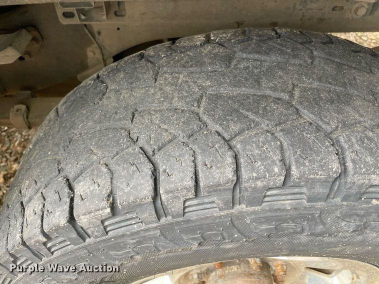 image for item MR9085 2001 Dodge Ram 2500  Quad Cab pickup truck