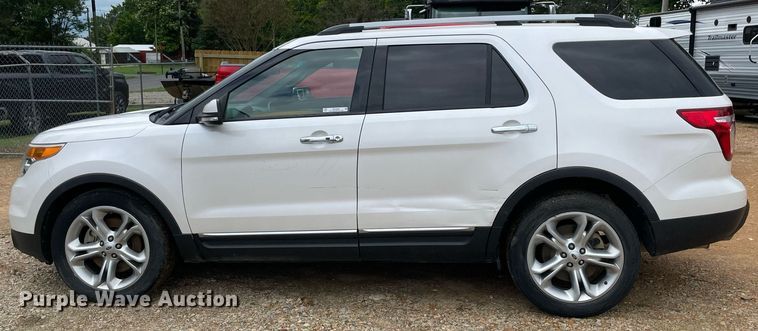 image for item MR9086 2015 Ford Explorer Limited  SUV