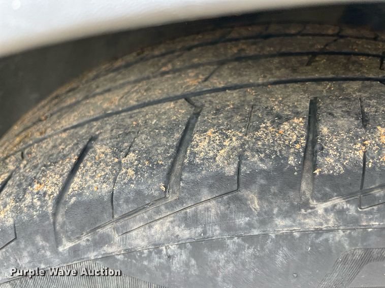 image for item MR9086 2015 Ford Explorer Limited  SUV