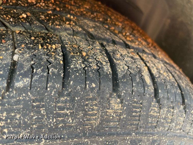 image for item MR9086 2015 Ford Explorer Limited  SUV