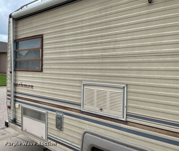 image for item MS9783 1987 Coachman  RV
