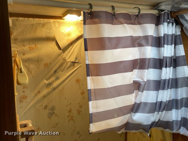 image for item MS9783 1987 Coachman  RV