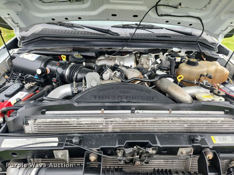 image for item MW9744 2009 Ford F350 Super Duty  utility bed pickup truck