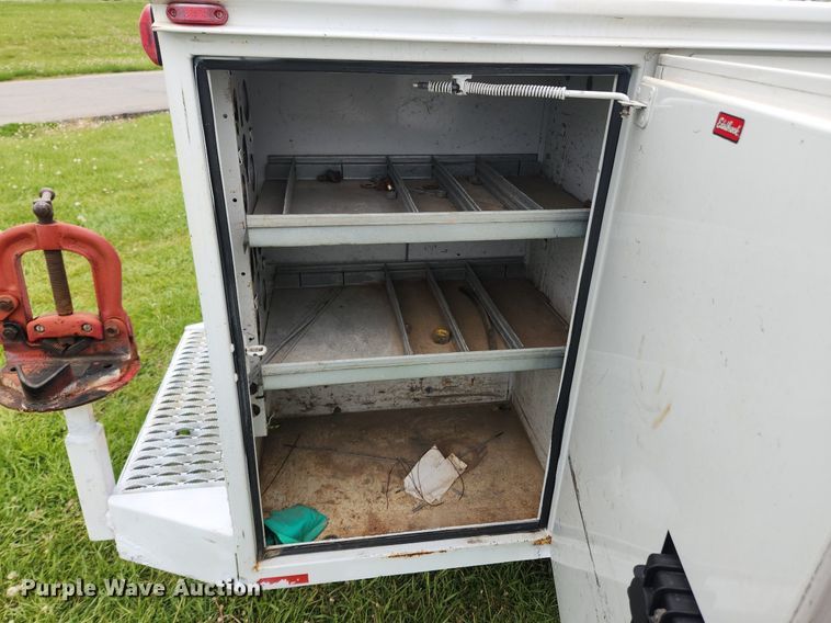 image for item MW9744 2009 Ford F350 Super Duty  utility bed pickup truck