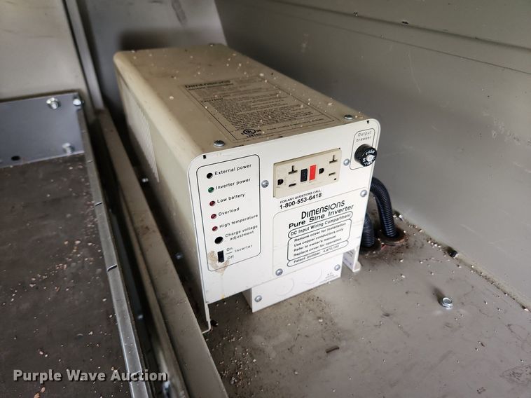 image for item MW9764 2011 Ford E350 Super Duty  utility van