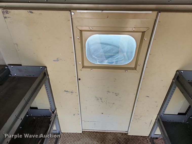 image for item MW9764 2011 Ford E350 Super Duty  utility van