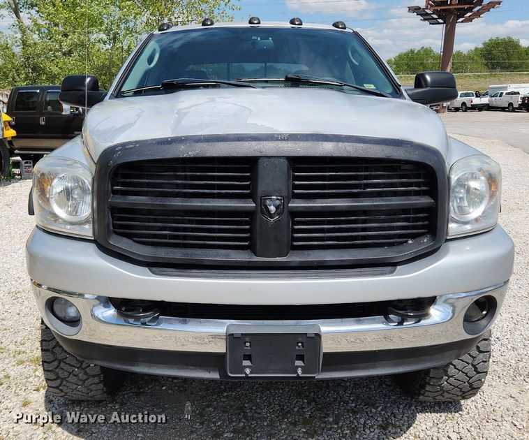 image for item MW9766 2008 Dodge Ram 3500HD  Mega Cab pickup truck