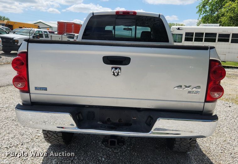 image for item MW9766 2008 Dodge Ram 3500HD  Mega Cab pickup truck