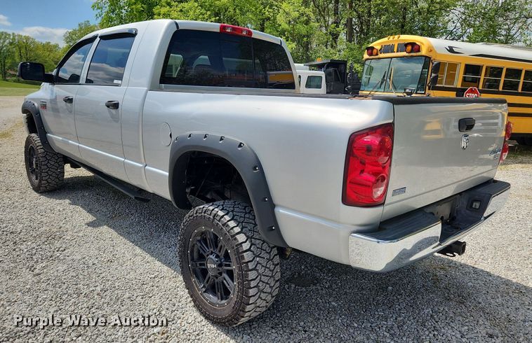 image for item MW9766 2008 Dodge Ram 3500HD  Mega Cab pickup truck