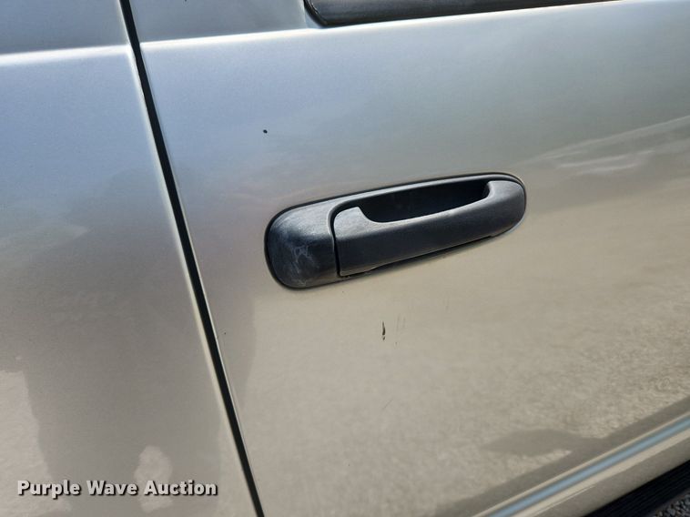 image for item MW9766 2008 Dodge Ram 3500HD  Mega Cab pickup truck