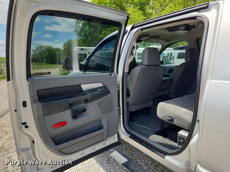 image for item MW9766 2008 Dodge Ram 3500HD  Mega Cab pickup truck