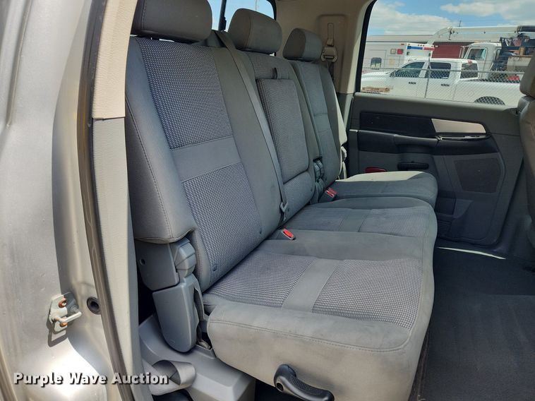 image for item MW9766 2008 Dodge Ram 3500HD  Mega Cab pickup truck