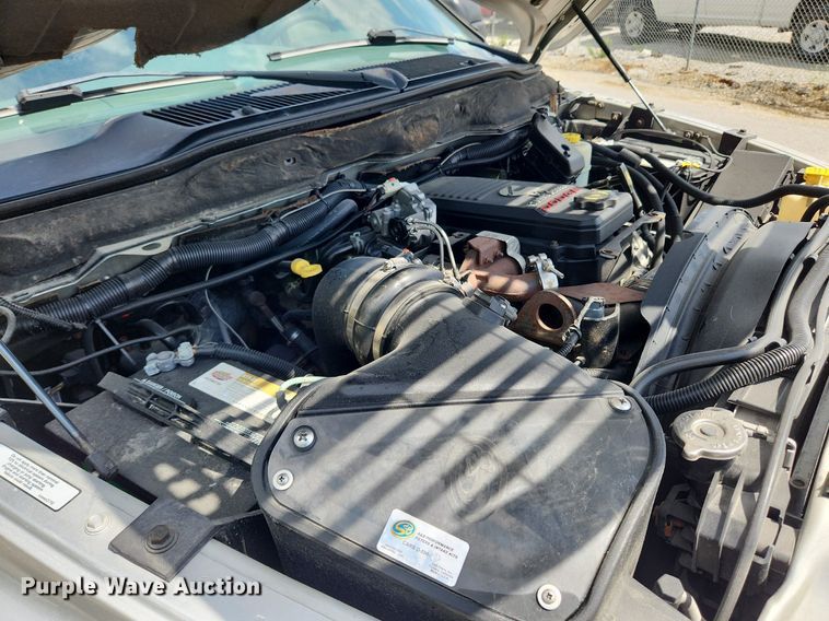 image for item MW9766 2008 Dodge Ram 3500HD  Mega Cab pickup truck