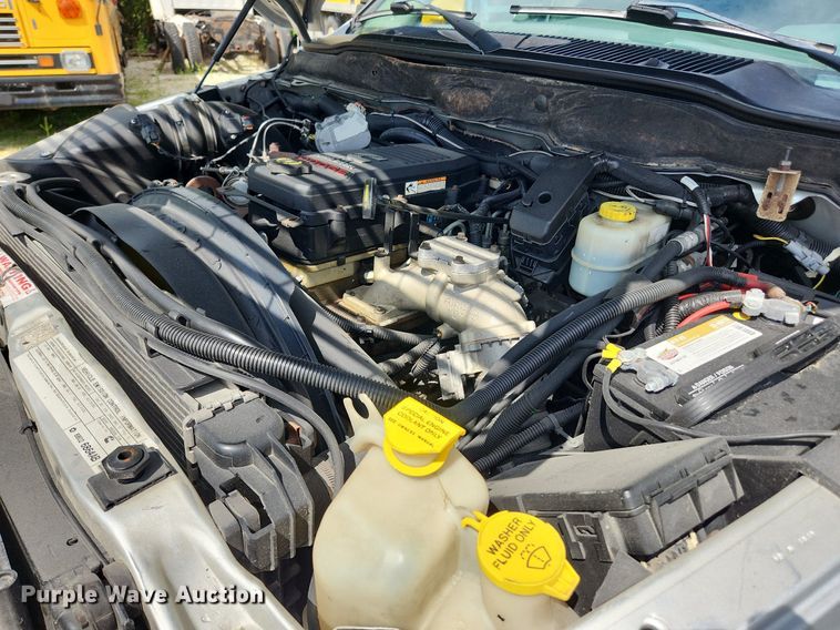 image for item MW9766 2008 Dodge Ram 3500HD  Mega Cab pickup truck