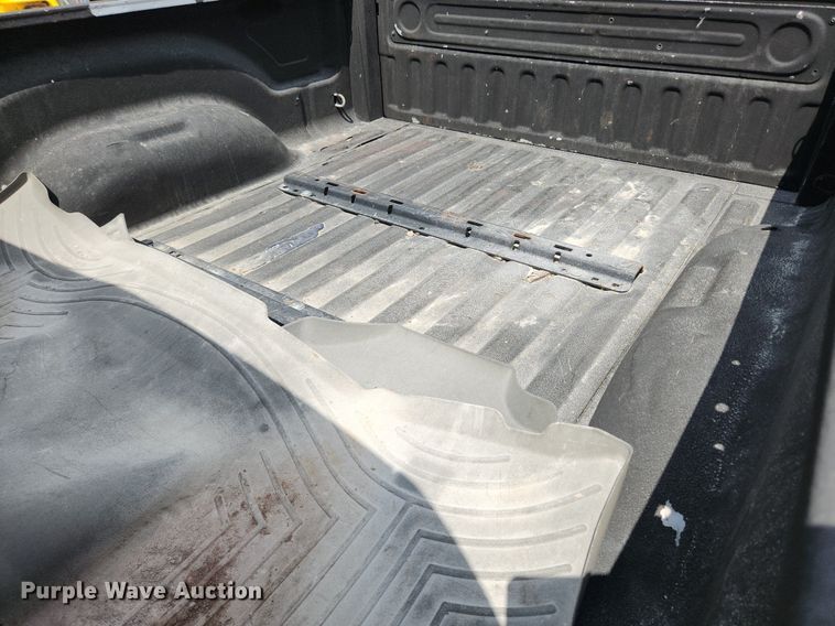 image for item MW9766 2008 Dodge Ram 3500HD  Mega Cab pickup truck