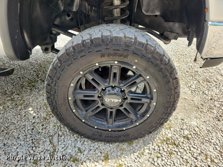 image for item MW9766 2008 Dodge Ram 3500HD  Mega Cab pickup truck