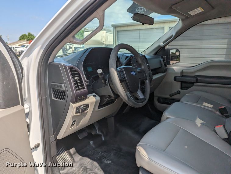 image for item MX9289 2017 Ford F150  pickup truck