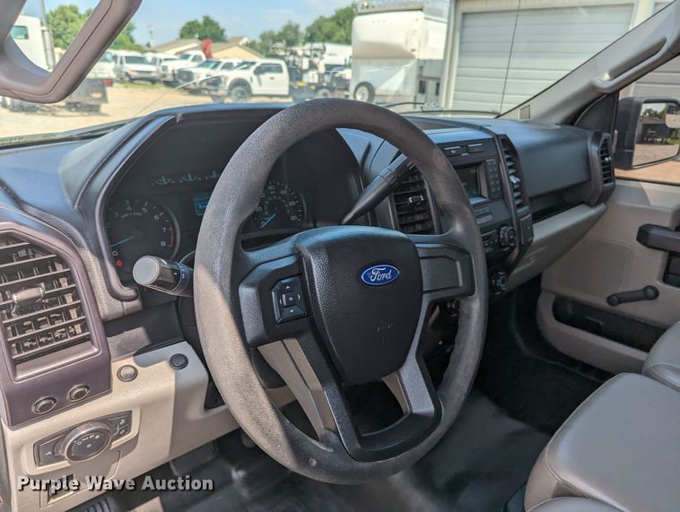 image for item MX9289 2017 Ford F150  pickup truck