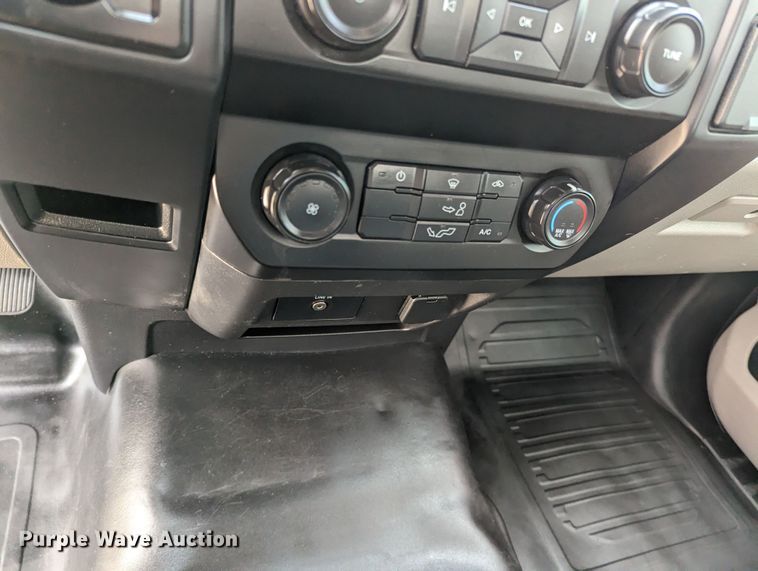 image for item MX9289 2017 Ford F150  pickup truck