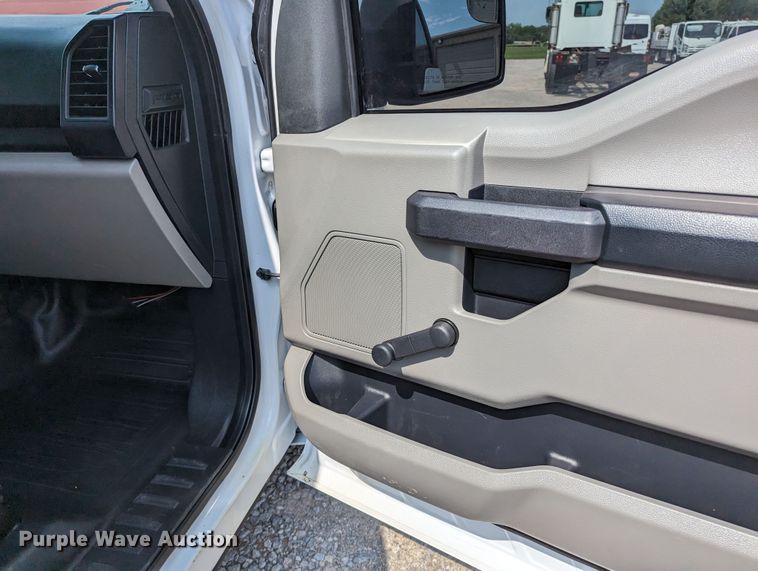 image for item MX9289 2017 Ford F150  pickup truck