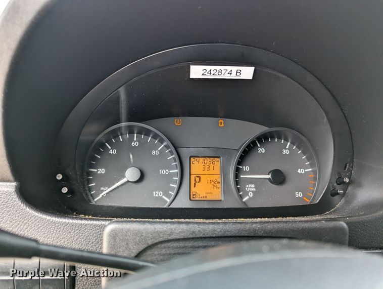 image for item MX9291 2011 Freightliner Sprinter  van