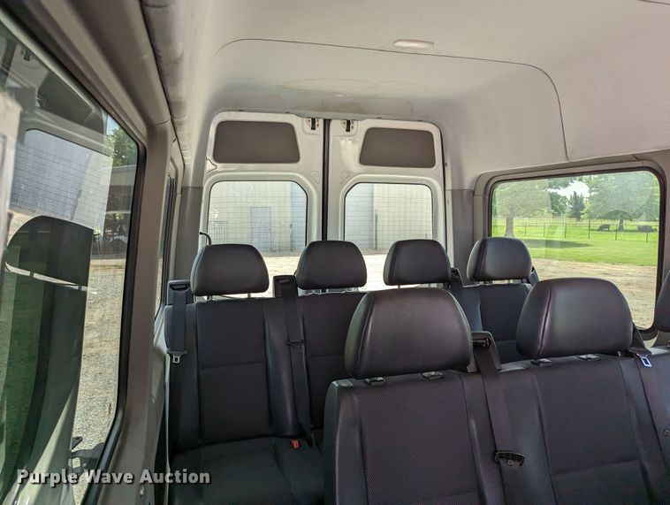 image for item MX9291 2011 Freightliner Sprinter  van