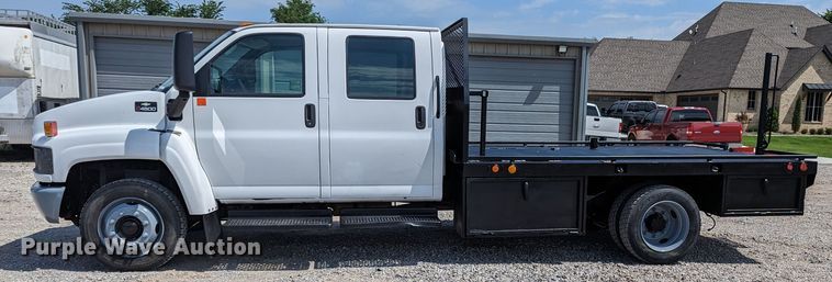 image for item MX9292 2008 Chevrolet C4500  Crew Cab flatbed truck