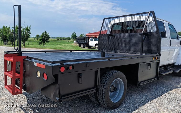 image for item MX9292 2008 Chevrolet C4500  Crew Cab flatbed truck