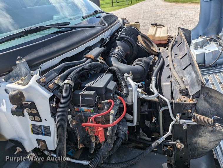 image for item MX9292 2008 Chevrolet C4500  Crew Cab flatbed truck