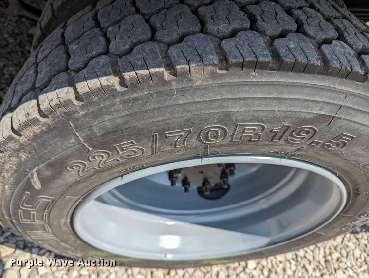 image for item MX9292 2008 Chevrolet C4500  Crew Cab flatbed truck