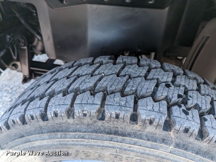 image for item MX9292 2008 Chevrolet C4500  Crew Cab flatbed truck